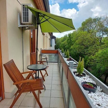 Апартаменты Sunny Loft Кечкемет Экстерьер фото