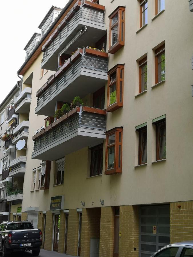 Апартаменты Sunny Loft Кечкемет Экстерьер фото
